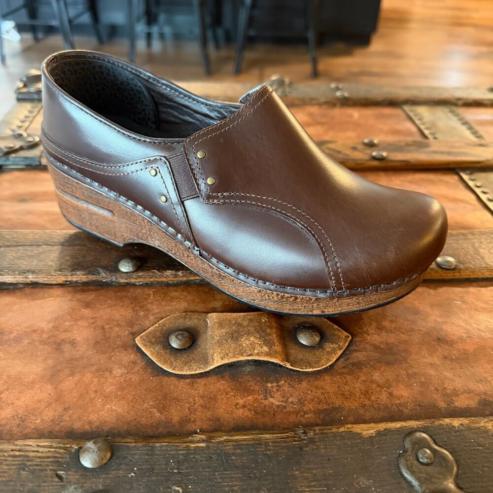 Dansko Women's Phoebe Clog